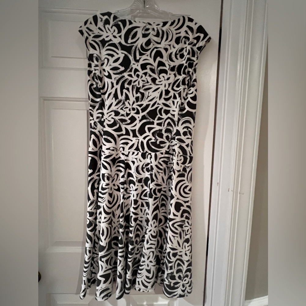 Lauren size 10 dress - very soft and flowing